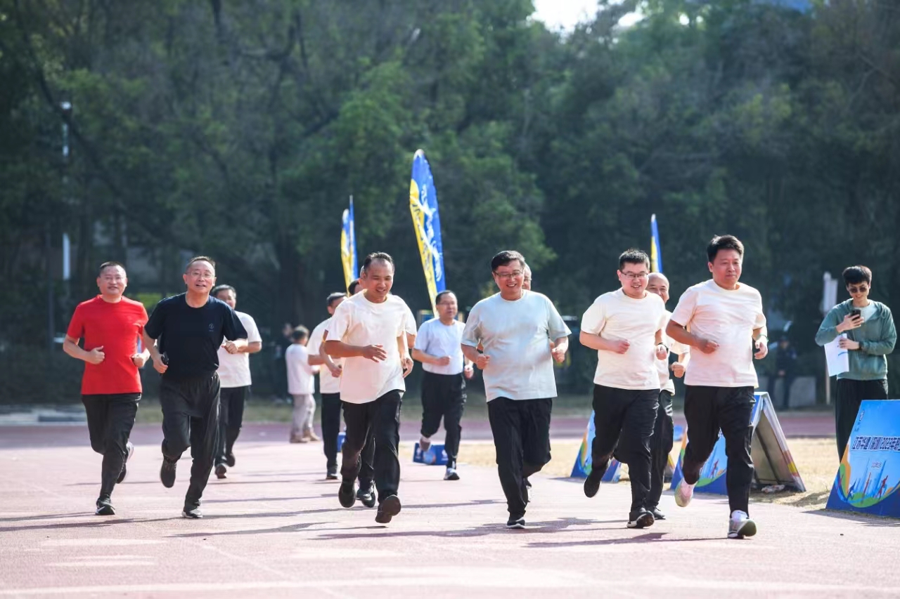 1701759119909420.jpg 326c31e56d17f0b088b7ed2d68dfdda.jpg